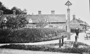 Hanley Castle, Wayfair Cross, 1890s.